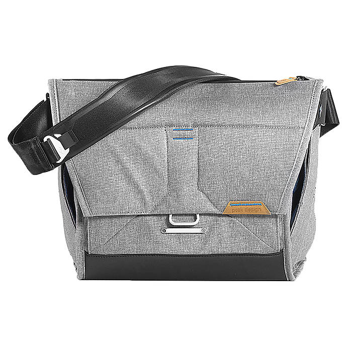 Peak Design Everyday Messenger 13in Version 1 (Ash) | Sling